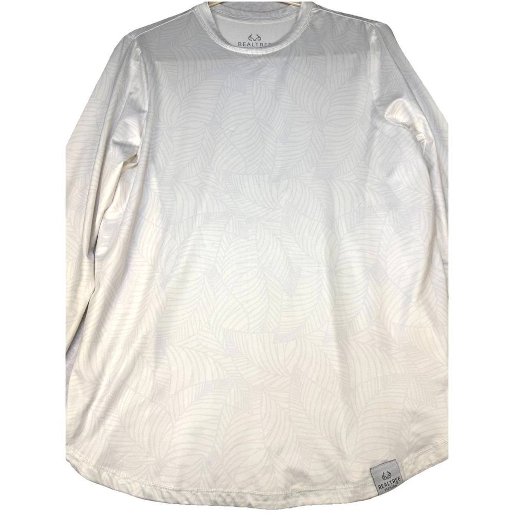 Realtree Fishing Long Sleeve Performance Shirt Thumb Holes Small